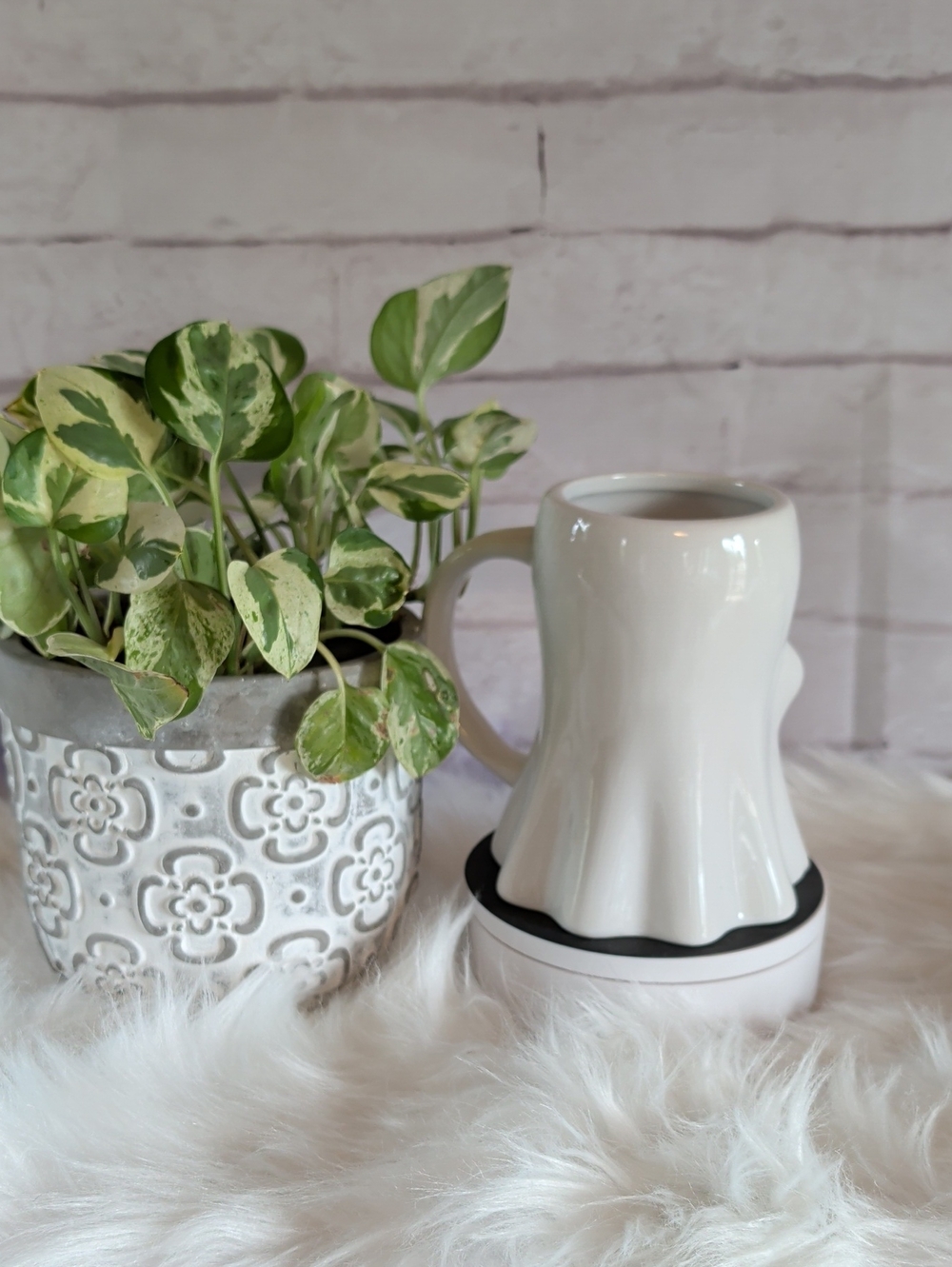 White Ghost Ceramic Mug - Unbranded Home Dining - Picture 3 of 3